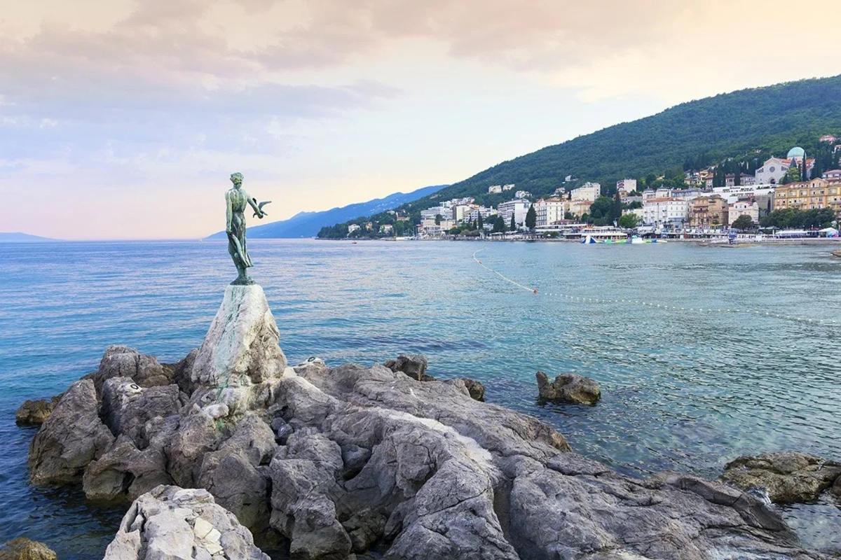 Apartman Vasanija Opatija Luaran gambar